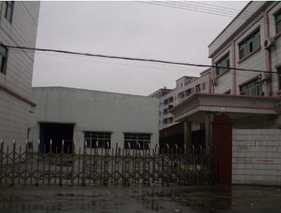 石排重工厂房单一层钢结构2000平米，有牛角，可安装行车