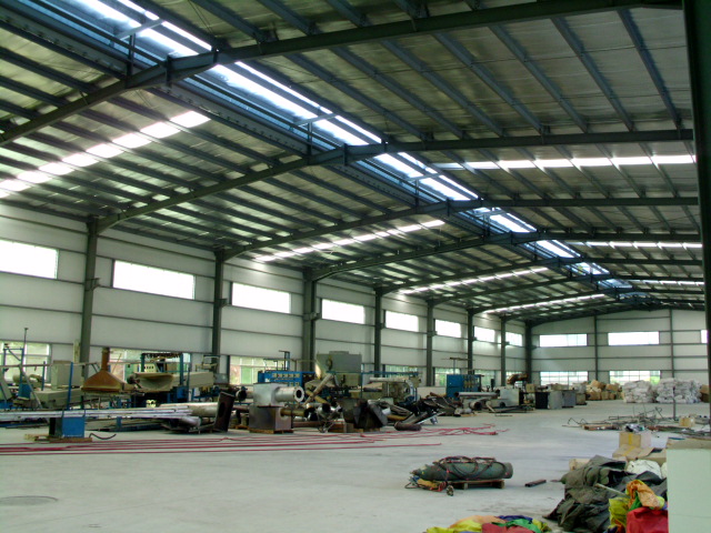 茶山卢屋简易厂房出租  2000平方出租