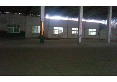 单层厂房1600㎡招租