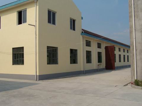 独院钢结构2800平方厂房出租