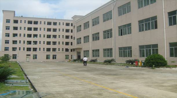 寮步3层厂房3200平方出租