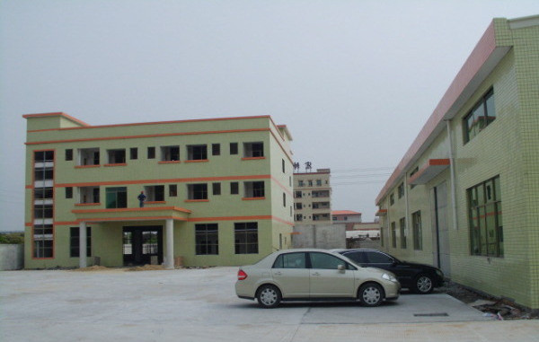 1000平方厂房出租3楼带电梯有现成线路及办公装修